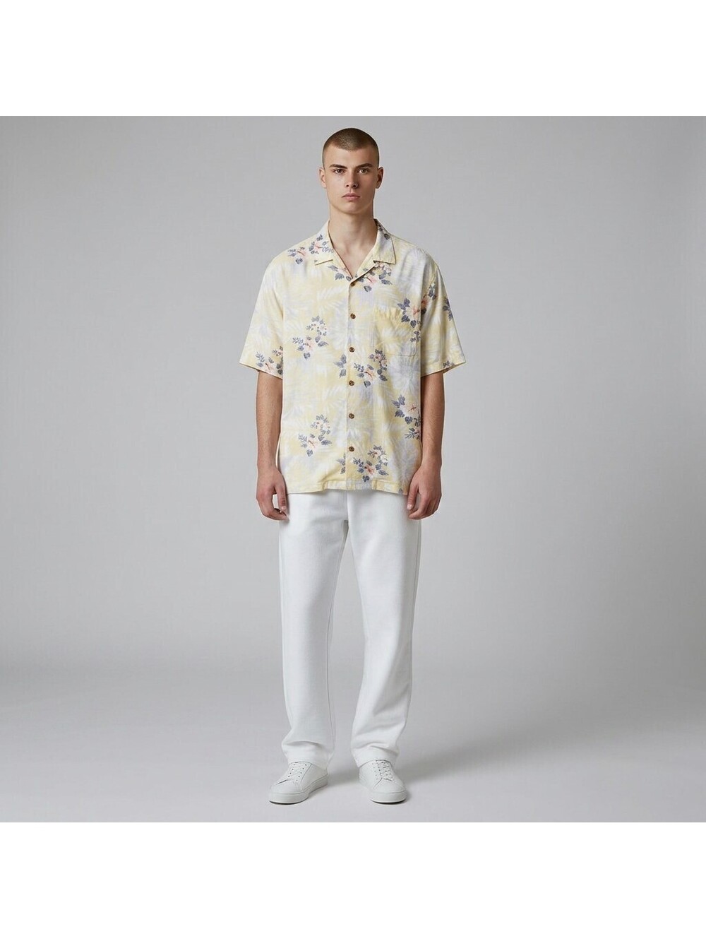 Palm Island Shirt Men L Large Yellow Floral Button Up Collared Short Sleeve
